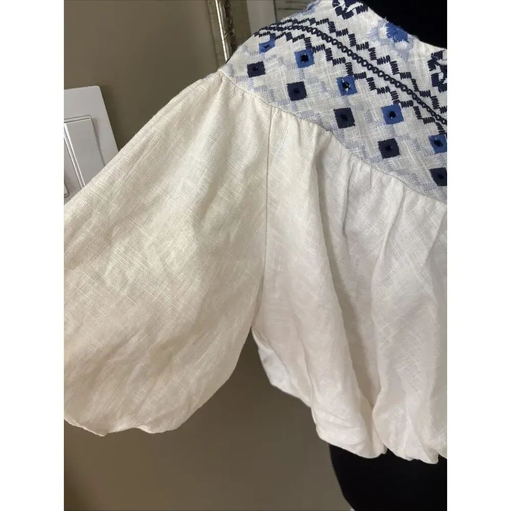 FREE PEOPLE Joni Top S Boho Embroidered Shirred Puff Sleeve Cropped Linen Blu Wh